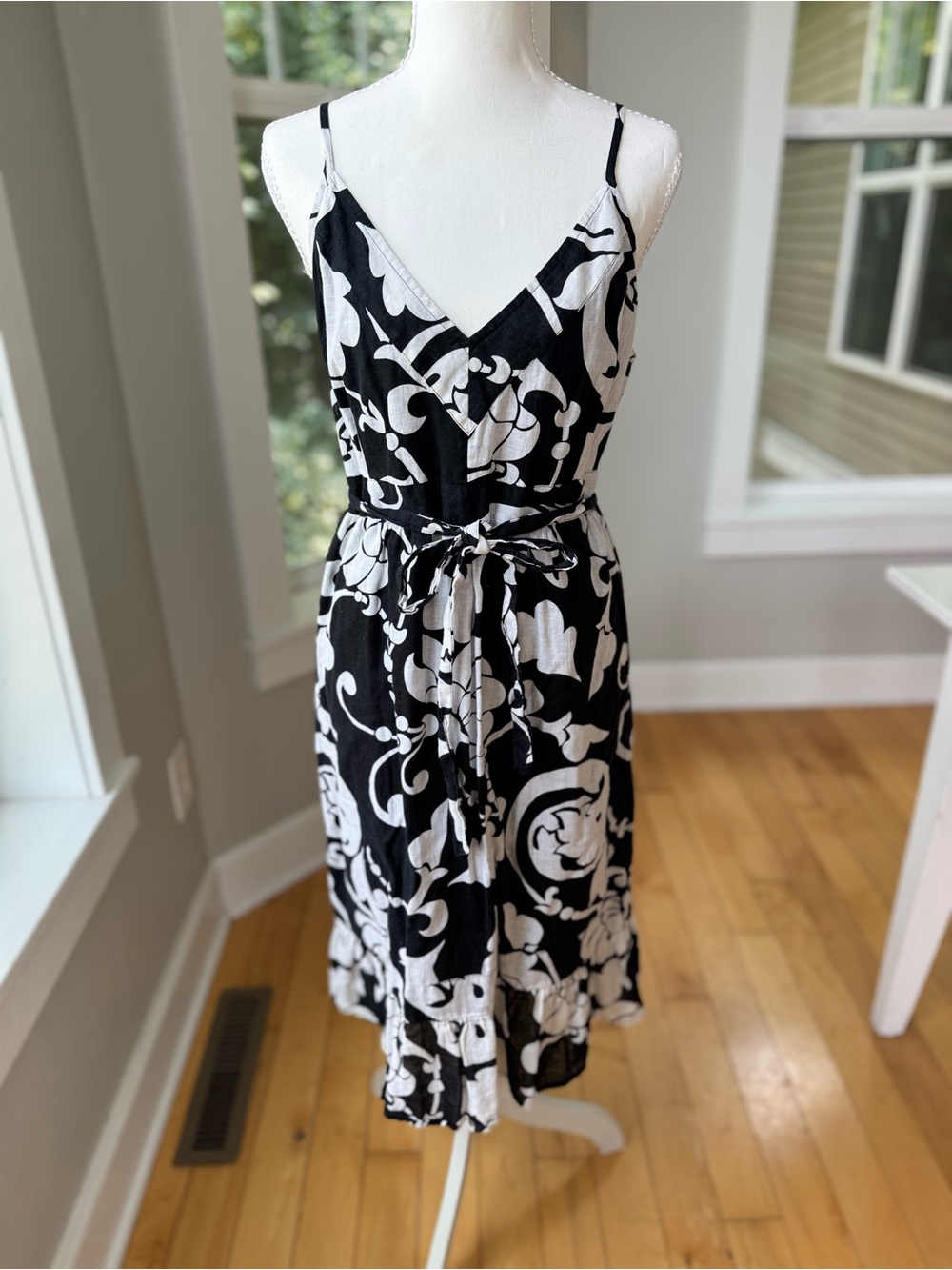 Old Navy Black and White Floral Linen Cotton Midi Dress Sz XL